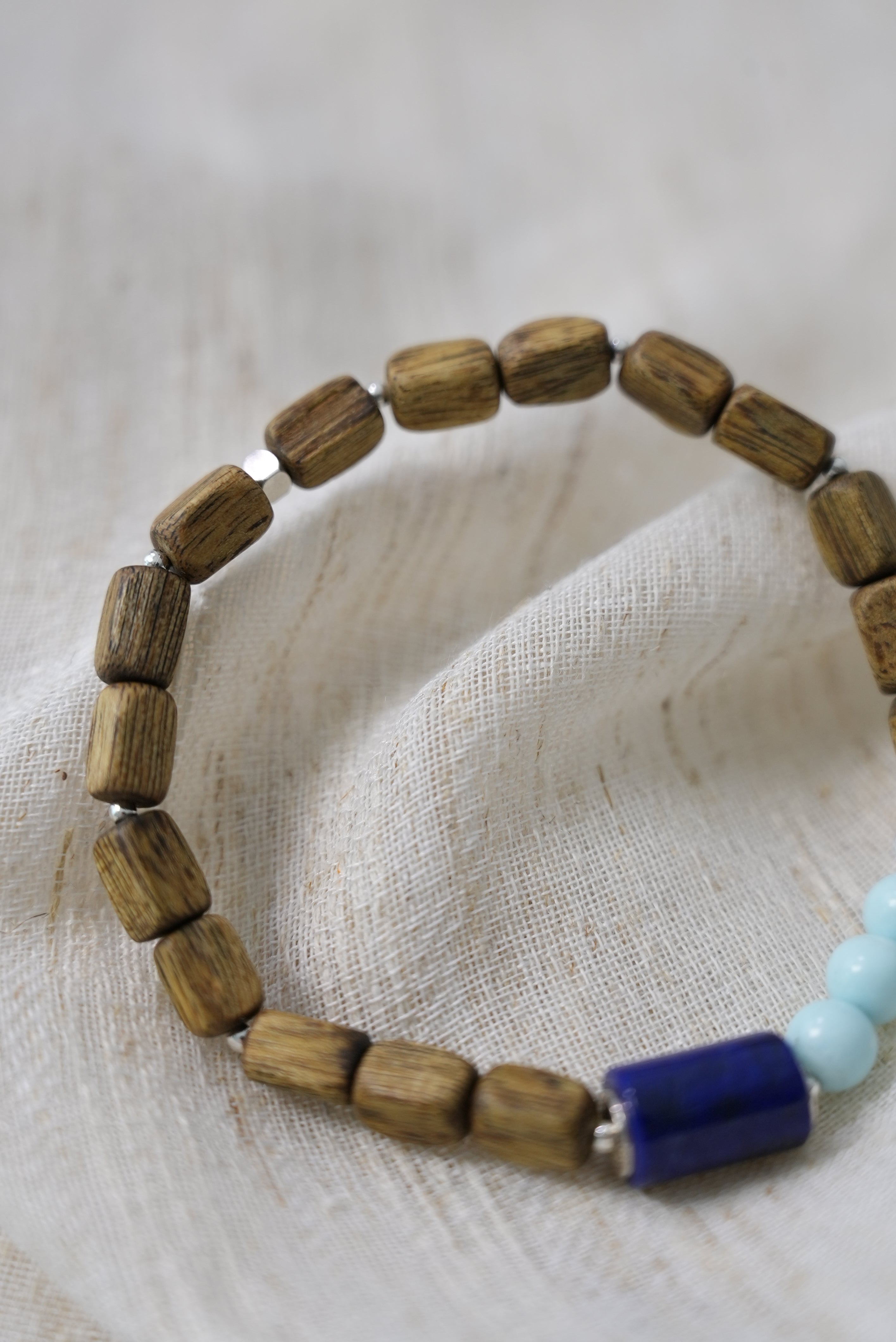 Holistic Wellness Aromatherapy Agarwood Bracelet
