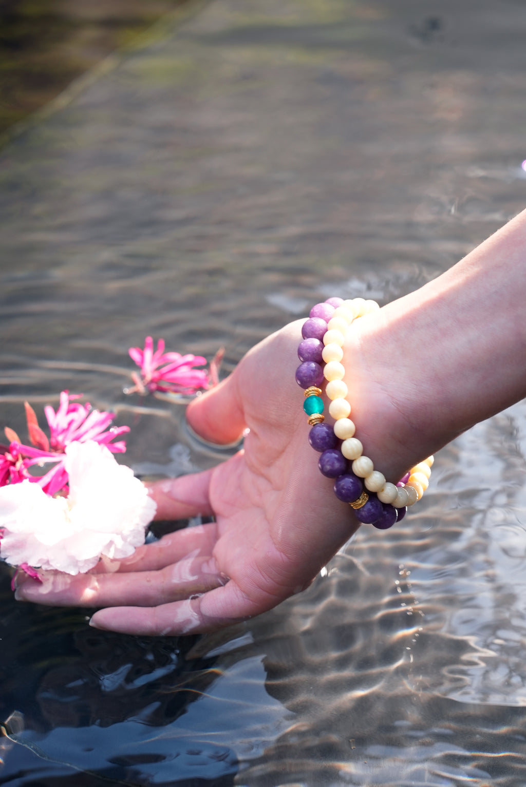 Inner Harmony Violet Chalcedony Bracelet